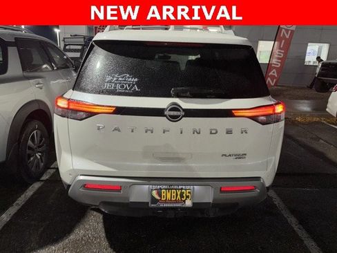 Certified 2024 Nissan Pathfinder Platinum image 6
