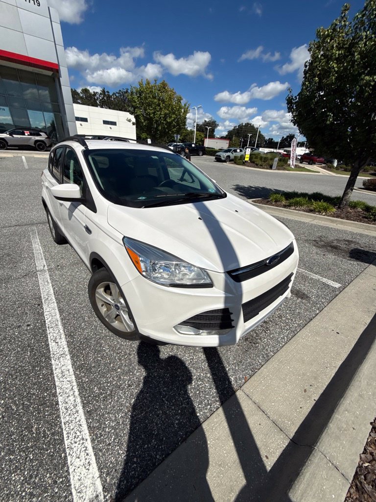 Used 2014 Ford Escape SE w/ Equipment Group 201A FWD image 6