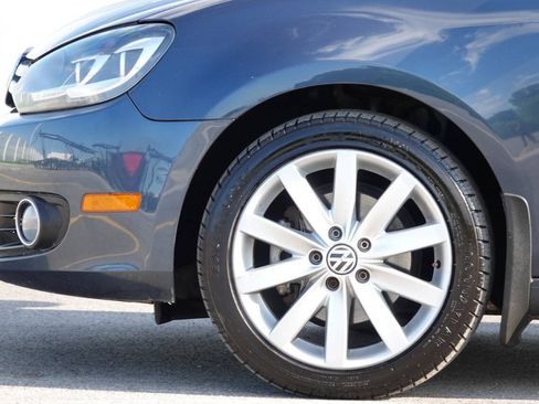Used 2011 Volkswagen Golf TDI w/ Cold Weather Pkg FWD image 14