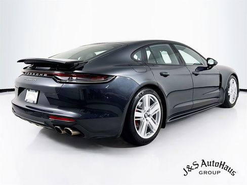 Used 2023 Porsche Panamera 4S image 7