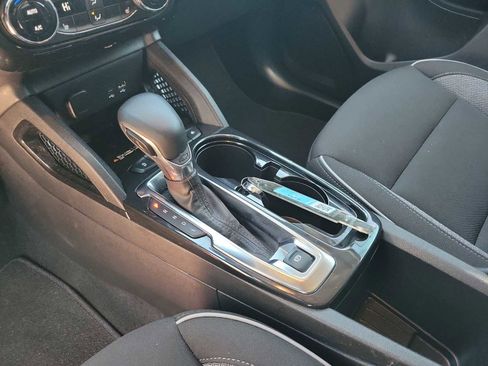 Used 2025 Chevrolet TrailBlazer LT w/ Convenience Package image 17