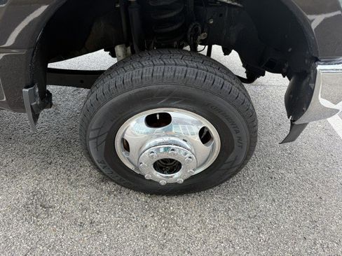 Used 2018 Ford F350 King Ranch w/ King Ranch Ultimate Package image 15