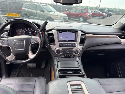 Used 2016 GMC Yukon XL Denali w/ Open Road Package AWD/4WD image 5