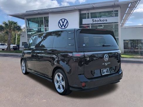 New 2025 Volkswagen ID. Buzz Pro S RWD image 6