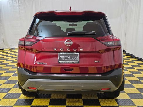 Used 2022 Nissan Rogue SV image 4