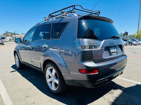 Used 2008 Mitsubishi Outlander XLS AWD/4WD image 7