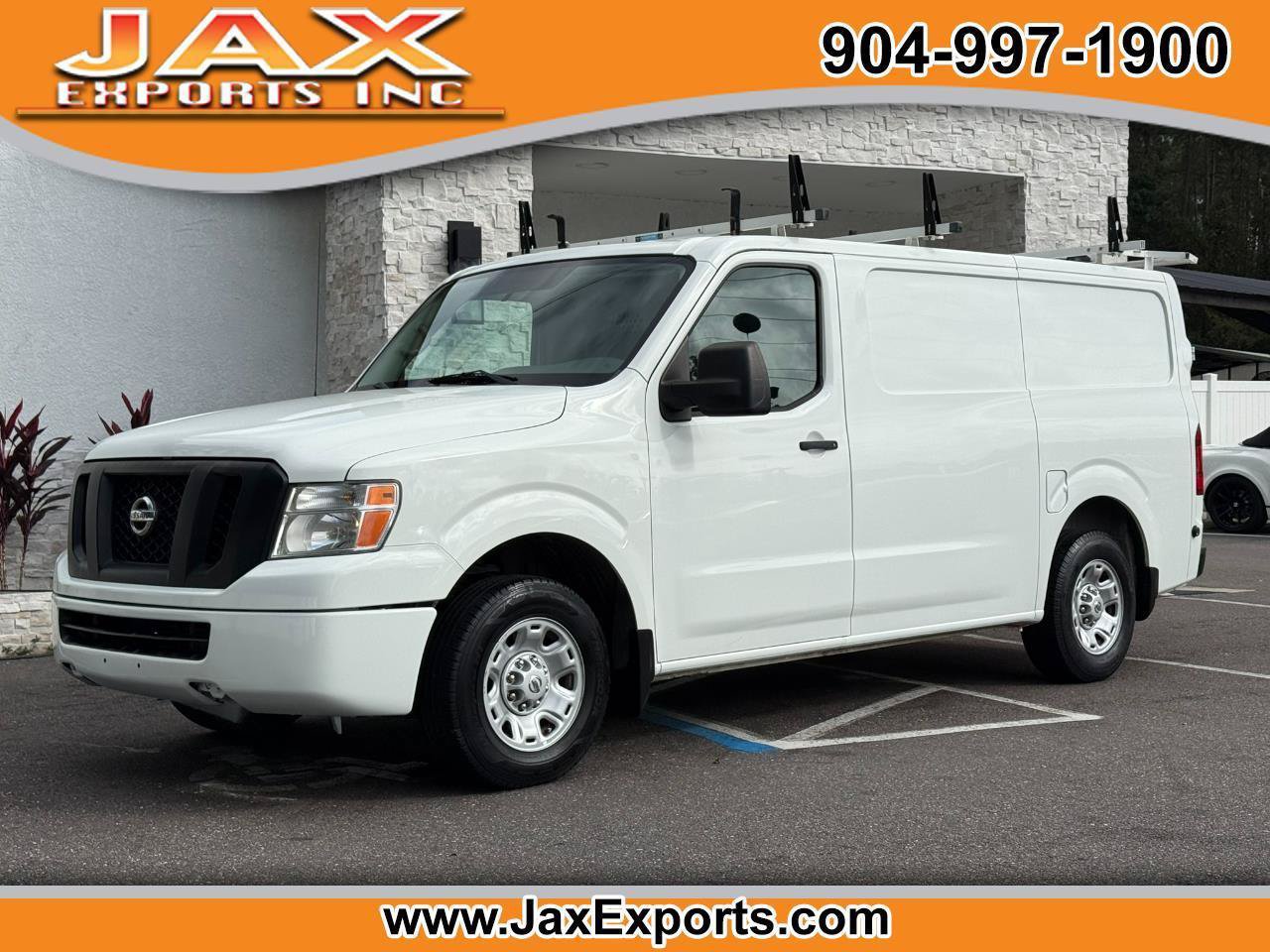 Used 2018 Nissan NV 1500 SV w/ Navigation Package RWD image 1