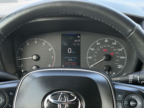 Certified 2024 Toyota Corolla SE w/ SE Premium Package FWD image 19