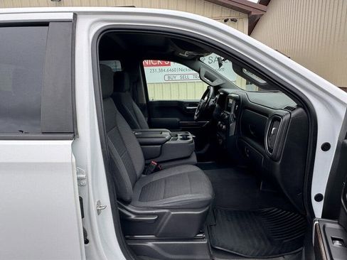 Used 2021 Chevrolet Silverado 1500 LT w/ Bed Protection Package AWD/4WD image 38