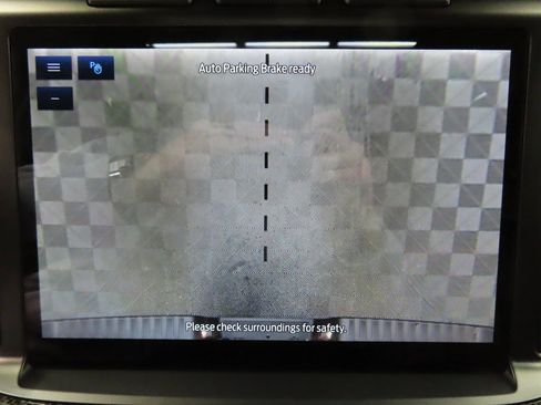 Used 2023 Ford F150 Lariat w/ Equipment Group 502A High image 18