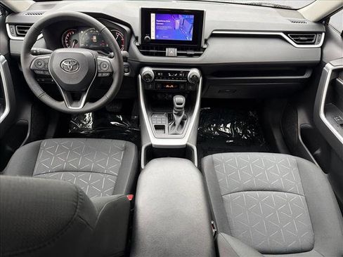 Used 2025 Toyota RAV4 XLE w/ Convenience Package image 22