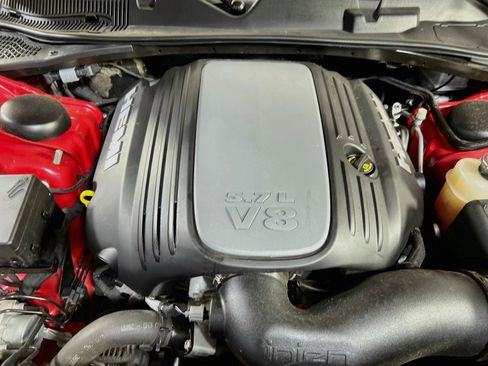 Used 2016 Dodge Challenger R/T w/ Blacktop Package RWD image 27