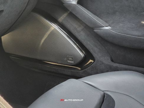 Used 2021 Ferrari Roma RWD image 25