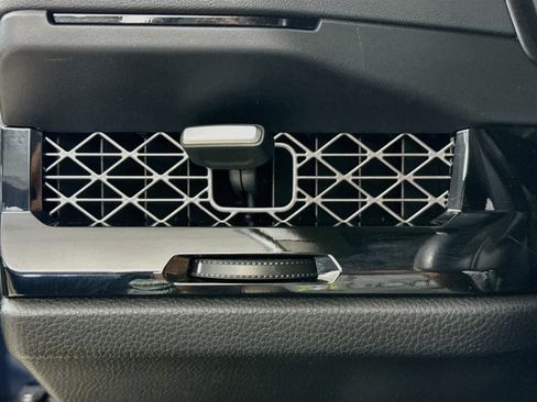 Certified 2025 Honda Accord Touring image 9