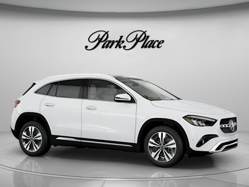 Used 2026 Mercedes-Benz GLA 250 image 28