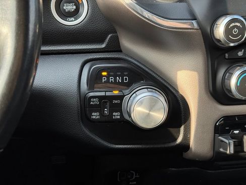 Used 2022 RAM 1500 Laramie AWD/4WD image 18