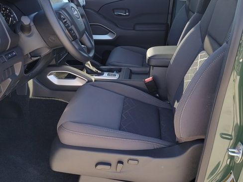 New 2026 Nissan Frontier SV image 6