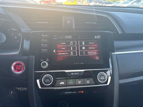 Used 2021 Honda Civic Sport image 12