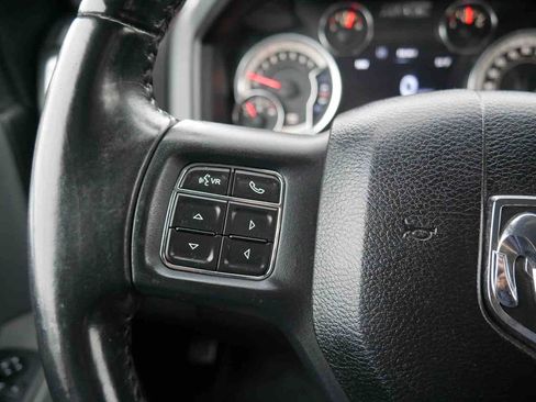 Used 2019 RAM 1500 Big Horn image 42