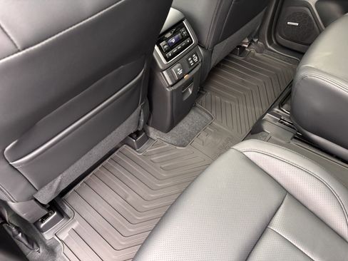 New 2025 Subaru Ascent Bronze Edition image 35