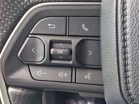 Used 2024 Toyota Tacoma TRD Off-Road AWD/4WD image 21