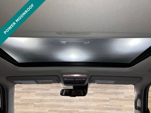 Used 2024 Toyota 4Runner Limited image 5