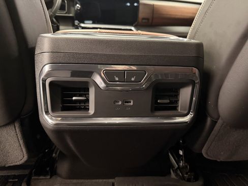 Used 2025 GMC Sierra 1500 Denali Ultimate image 21