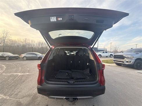 Used 2024 Toyota Grand Highlander Limited image 24