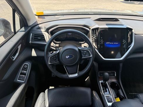 Used 2023 Subaru Ascent Touring AWD/4WD image 25