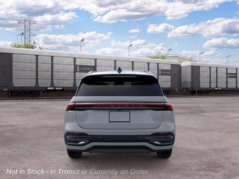 New 2026 Lincoln Nautilus Reserve AWD/4WD image 5