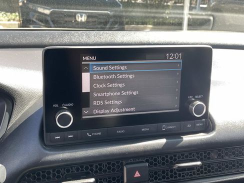 Certified 2023 Honda HR-V LX image 7