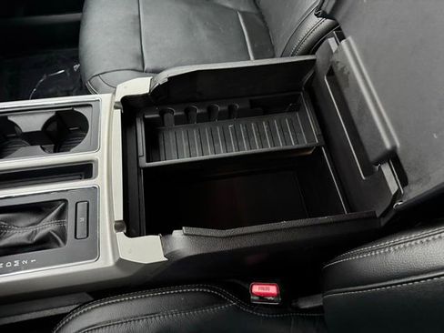 Used 2016 Ford F150 Lariat w/ Equipment Group 502A Luxury image 23