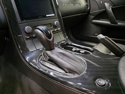 Used 2013 Chevrolet Corvette Coupe w/ 2LT Preferred Equipment Group RWD image 23