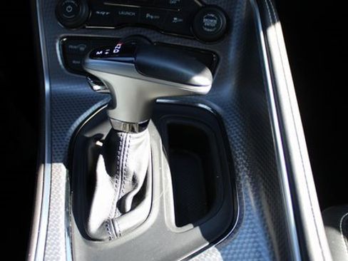 Used 2019 Dodge Challenger SRT Hellcat Redeye image 12