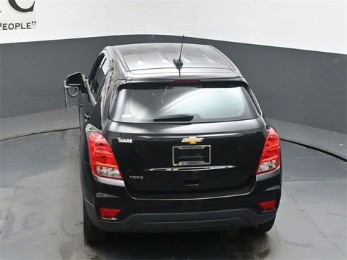 Used 2019 Chevrolet Trax LS image 56