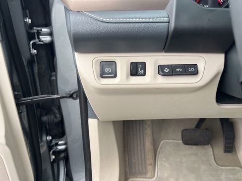 Used 2023 GMC Acadia Denali w/ Denali Ultimate Package AWD/4WD image 35