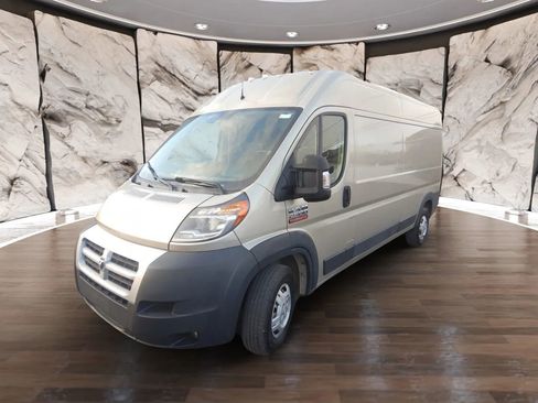 Used 2014 RAM ProMaster 2500 w/ Interior Convenience Group image 34