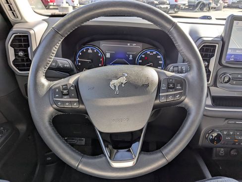 Used 2023 Ford Bronco Sport Outer Banks w/ Tech Package image 19