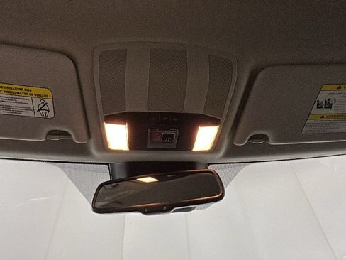 Used 2025 Mitsubishi Eclipse Cross AWD image 26