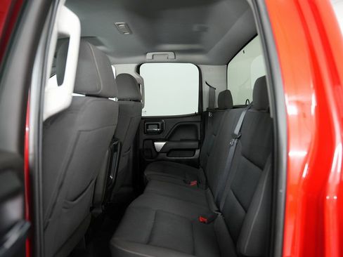 Used 2019 Chevrolet Silverado 1500 LT image 32