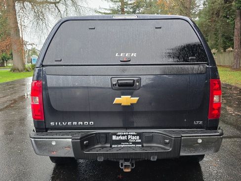 Used 2013 Chevrolet Silverado 1500 LTZ w/ Max Trailering Pack image 5