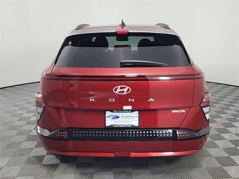 New 2025 Hyundai Kona Limited image 15