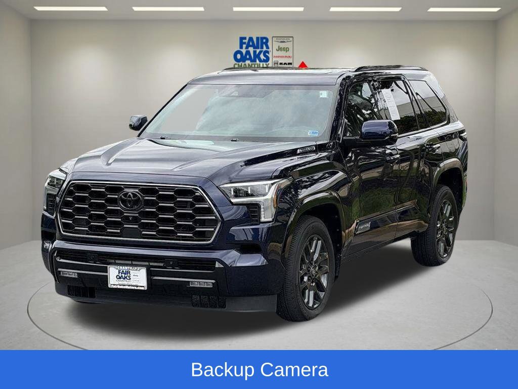 Used 2025 Toyota Sequoia Platinum AWD/4WD image 3