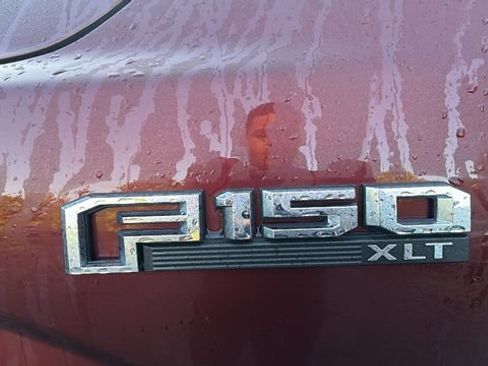 Used 2015 Ford F150 XLT w/ Equipment Group 301A Mid AWD/4WD image 10