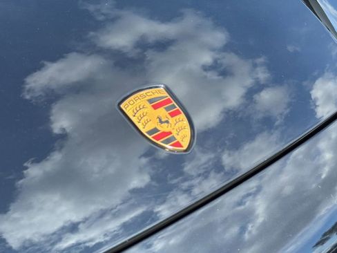 Certified 2023 Porsche Cayenne Coupe image 23