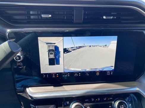 Used 2024 GMC Sierra 3500 Denali Ultimate image 18