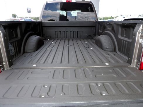 Used 2022 Ford F250 XL w/ STX Appearance Package AWD/4WD image 15