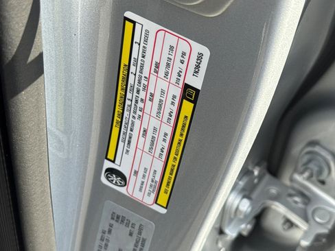 New 2026 RAM 1500 4x4 Crew Cab image 26