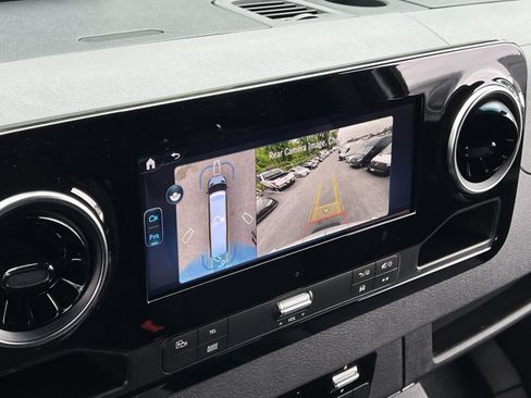 New 2026 Mercedes-Benz Sprinter 2500 image 24