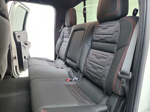 New 2026 Nissan Frontier PRO-4X w/ Pro-4x Convenience Package image 39